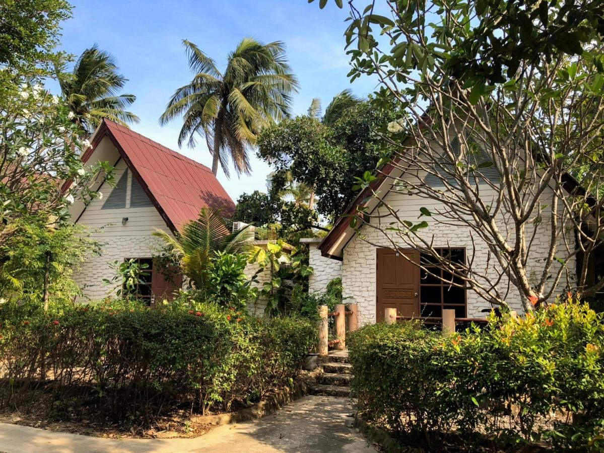 Blue Guest house Baanphakrimlay